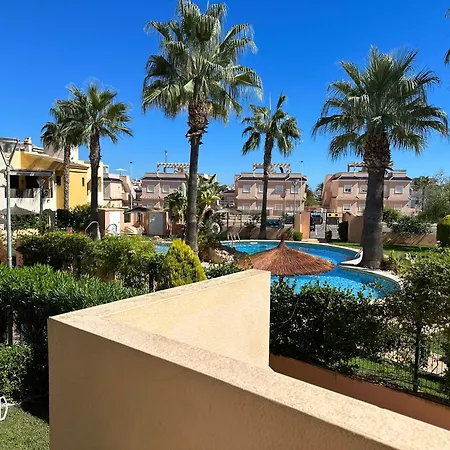 アパート Punta Marina 1135, Luxury 2 Bed, 2 Bath Appt Wifi,air Con,overlooking Pool
