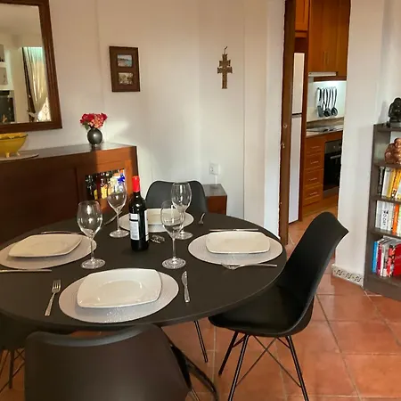 アパート Punta Marina 1135, Luxury 2 Bed, 2 Bath Appt Wifi,air Con,overlooking Pool トレビエハ